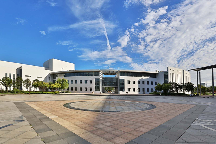 學校公園廣場保潔-學校公園掃地車